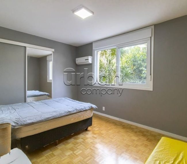 Apartamento com 115m², 3 quartos, 1 suíte, 1 vaga, no bairro Petrópolis em Porto Alegre