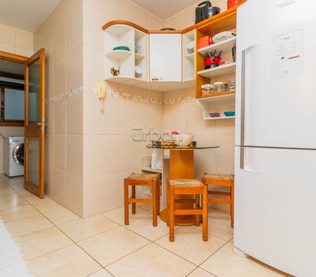 Apartamento com 97m², 2 quartos, 1 suíte, 1 vaga, no bairro Petrópolis em Porto Alegre