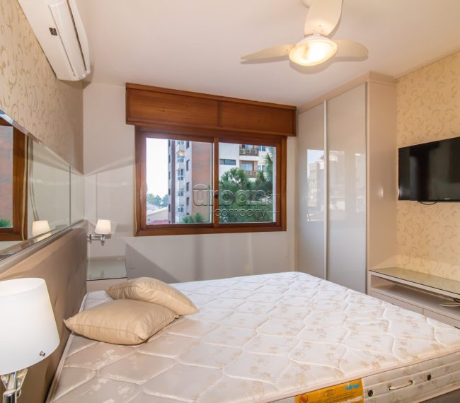 Apartamento com 89m², 2 quartos, 1 suíte, 1 vaga, no bairro Petrópolis em Porto Alegre