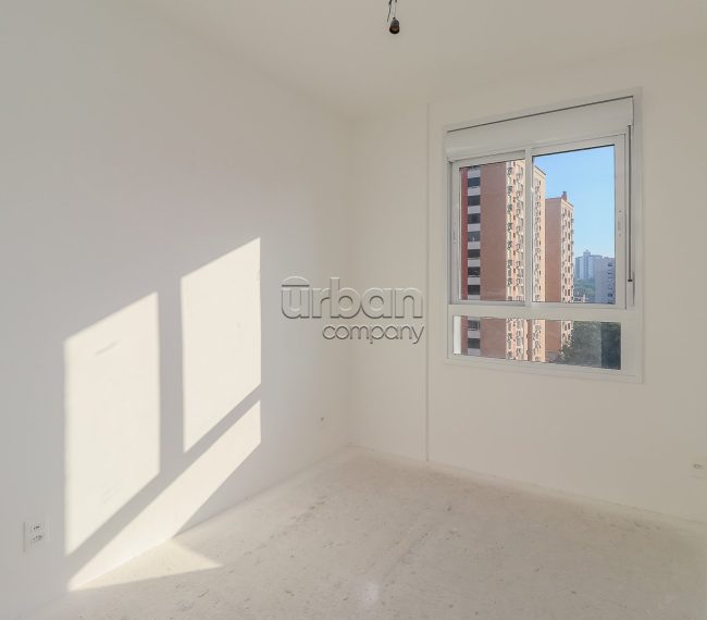 Apartamento com 39m², 1 quarto, 1 vaga, no bairro Partenon em Porto Alegre