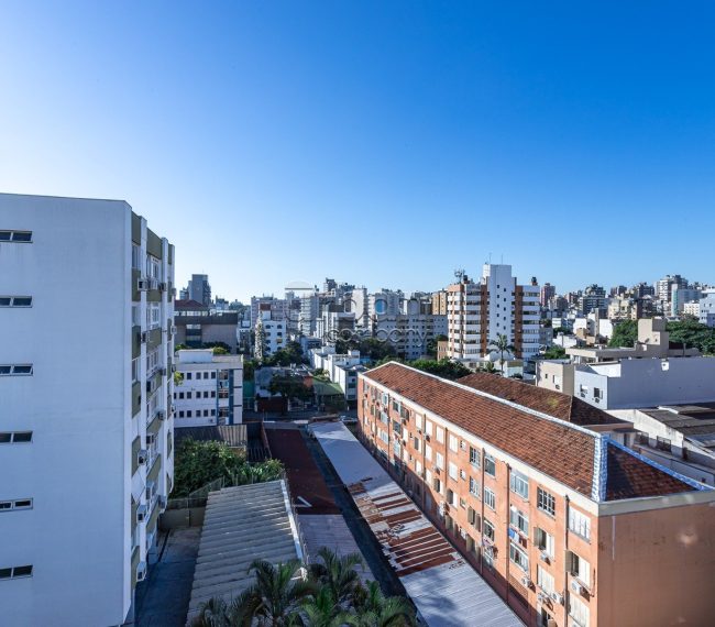 Cobertura com 155m², 2 quartos, 1 suíte, 1 vaga, no bairro São João em Porto Alegre