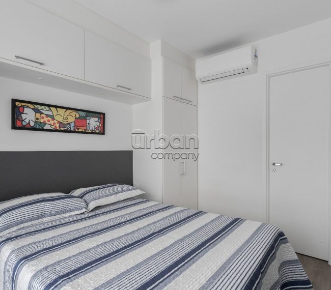 Loft com 47m², 1 quarto, 1 suíte, 1 vaga, no bairro Central Parque em Porto Alegre