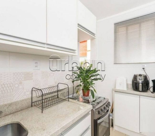 Apartamento com 59m², 3 quartos, 1 vaga, no bairro Passo da Areia em Porto Alegre