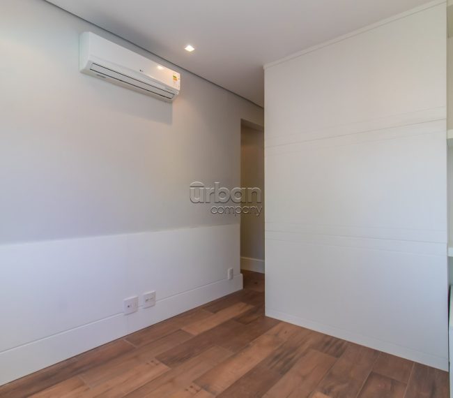 Apartamento com 79m², 2 quartos, 1 suíte, 2 vagas, no bairro Petrópolis em Porto Alegre