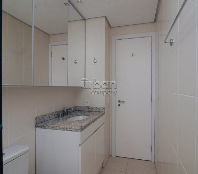 Apartamento com 79m², 2 quartos, 1 suíte, 2 vagas, no bairro Petrópolis em Porto Alegre