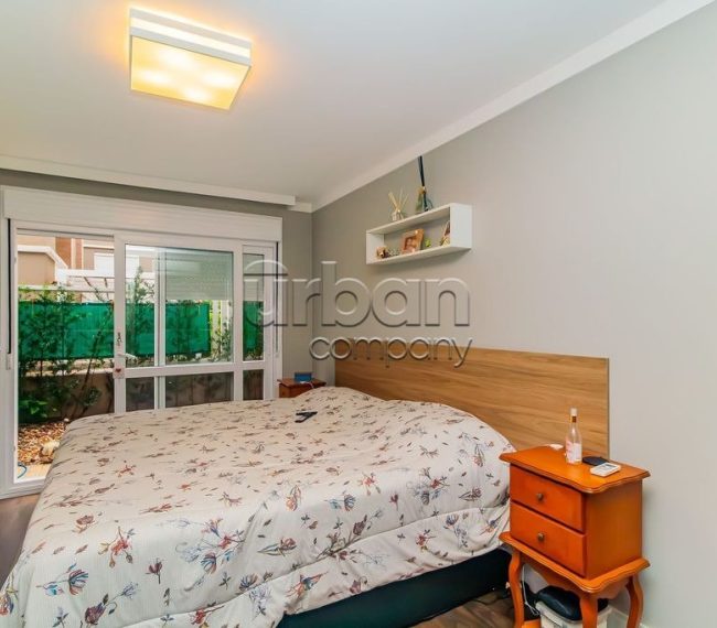 Apartamento Garden com 126m², 3 quartos, 1 suíte, 2 vagas, no bairro Jardim Itu-Sabará em Porto Alegre