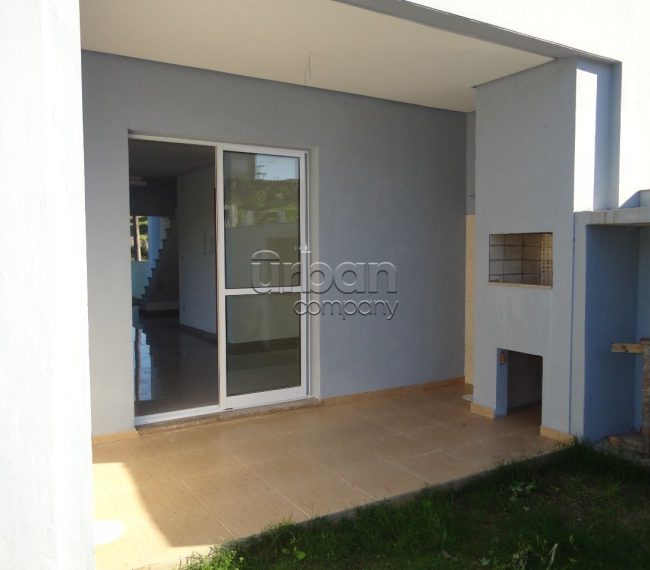 Casa com 110m², 3 quartos, 1 suíte, 2 vagas, no bairro Verdes Campos em Porto Alegre