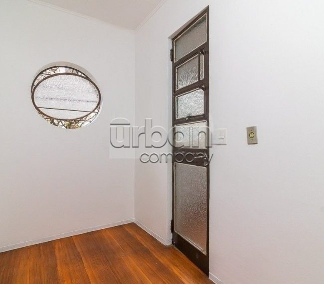 Apartamento com 120m², 3 quartos, 1 suíte, 2 vagas, no bairro Petrópolis em Porto Alegre