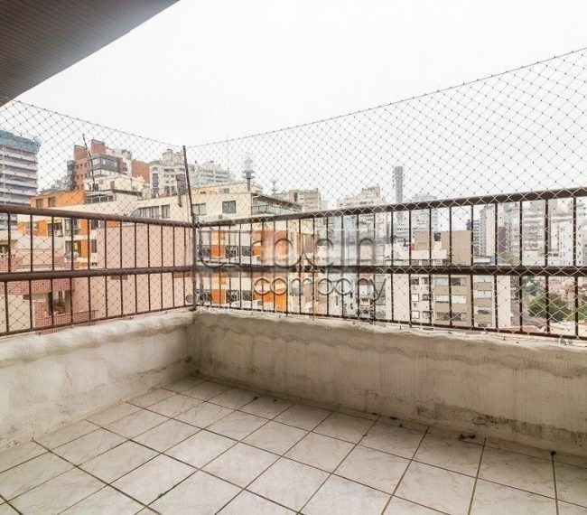 Apartamento com 120m², 3 quartos, 1 suíte, 2 vagas, no bairro Petrópolis em Porto Alegre