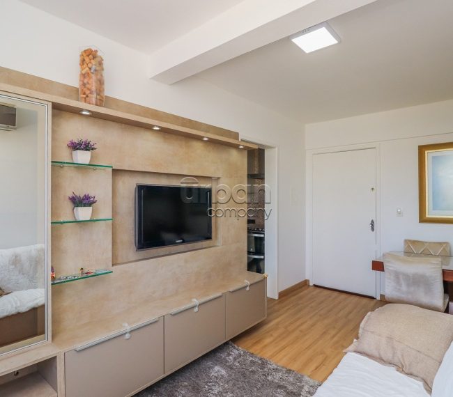 Apartamento com 43m², 1 quarto, no bairro Azenha em Porto Alegre