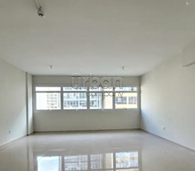 Sala com 31m², no bairro Centro Histórico em Porto Alegre