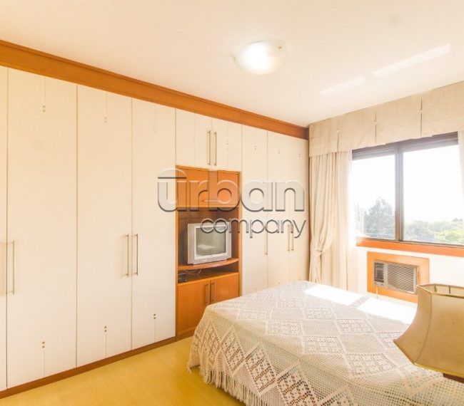 Apartamento com 103m², 3 quartos, 1 suíte, 1 vaga, no bairro Petrópolis em Porto Alegre