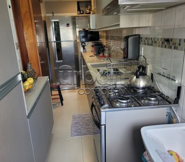 Apartamento com 60m², 2 quartos, 1 vaga, no bairro Passo da Areia em Porto Alegre