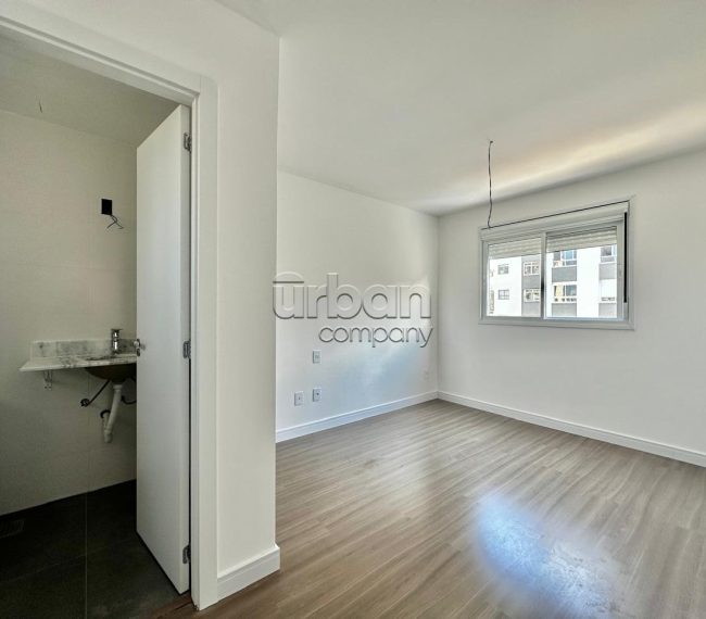 Apartamento com 71m², 2 quartos, 1 suíte, 2 vagas, no bairro Jardim Botânico em Porto Alegre