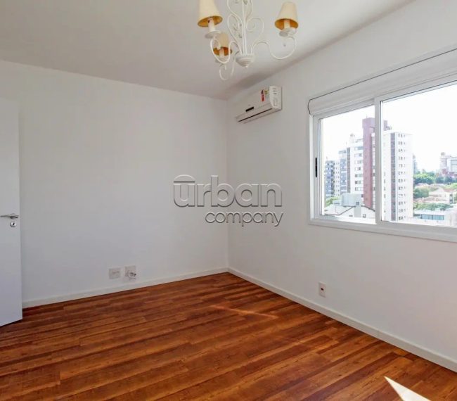 Apartamento com 86m², 3 quartos, 1 suíte, 2 vagas, no bairro Petrópolis em Porto Alegre