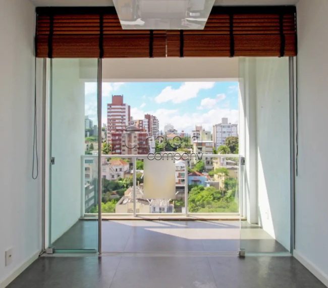 Apartamento com 86m², 3 quartos, 1 suíte, 2 vagas, no bairro Petrópolis em Porto Alegre