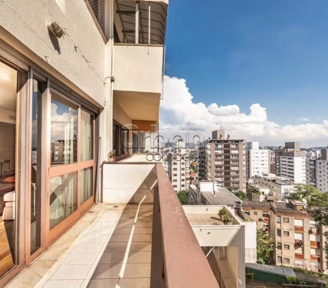 Apartamento com 154m², 3 quartos, 1 suíte, 2 vagas, no bairro Bela Vista em Porto Alegre