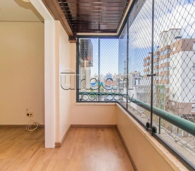 Cobertura com 244m², 4 quartos, 2 suítes, 2 vagas, no bairro Rio Branco em Porto Alegre