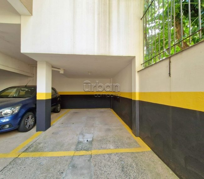 Apartamento com 90m², 3 quartos, 1 suíte, 1 vaga, no bairro Petrópolis em Porto Alegre