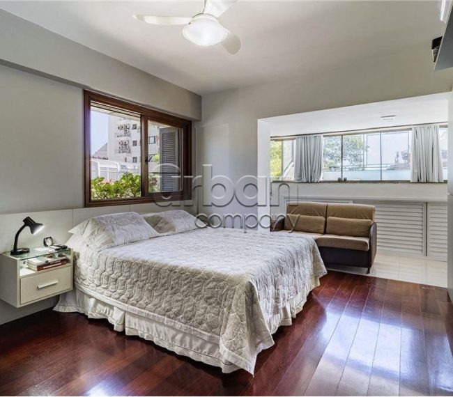 Apartamento Garden com 258m², 3 quartos, 2 suítes, 2 vagas, no bairro Auxiliadora em Porto Alegre