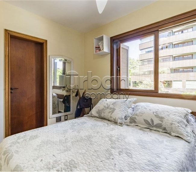 Apartamento Garden com 258m², 3 quartos, 2 suítes, 2 vagas, no bairro Auxiliadora em Porto Alegre