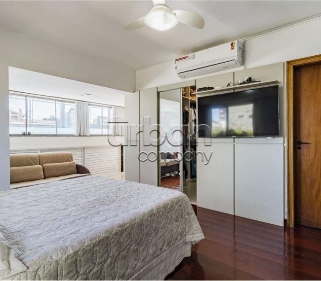 Apartamento Garden com 258m², 3 quartos, 2 suítes, 2 vagas, no bairro Auxiliadora em Porto Alegre