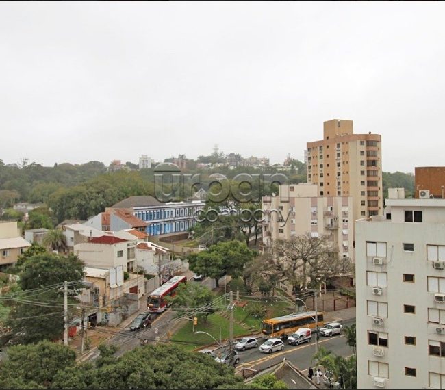 Apartamento com 58m², 2 quartos, 2 vagas, no bairro Menino Deus em Porto Alegre