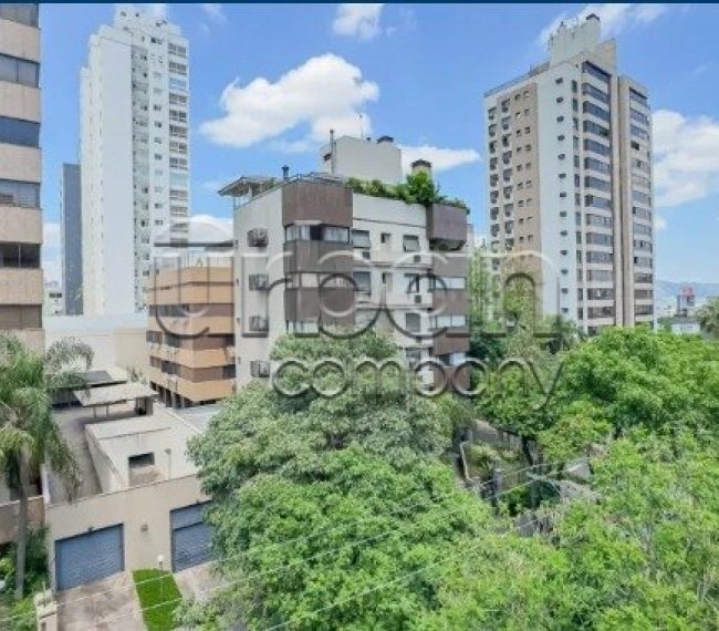 Apartamento com 72m², 2 quartos, 1 suíte, 2 vagas, no bairro Petrópolis em Porto Alegre