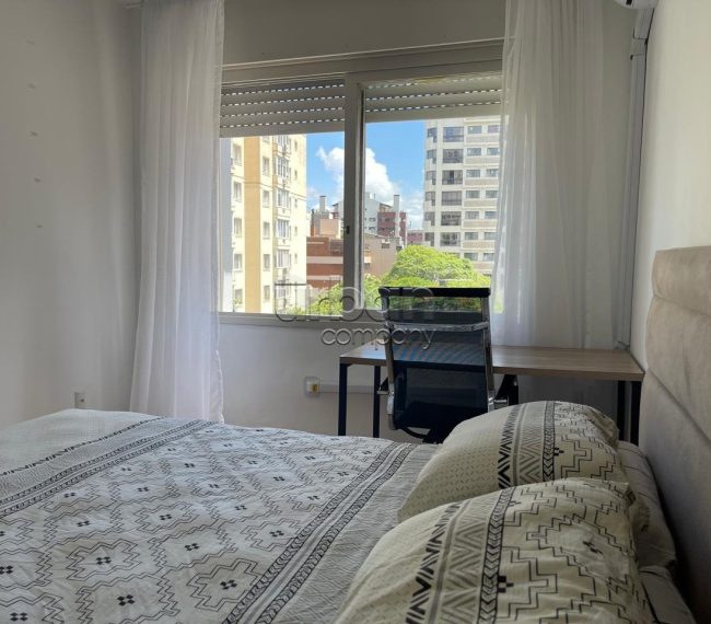 Apartamento com 63m², 2 quartos, 1 vaga, no bairro Mont Serrat em Porto Alegre