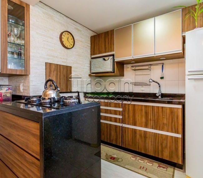 Apartamento com 64m², 2 quartos, 1 suíte, 2 vagas, no bairro Jardim Carvalho em Porto Alegre