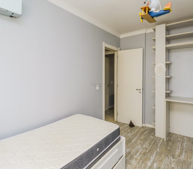 Apartamento com 120m², 3 quartos, 1 suíte, 2 vagas, no bairro Higienópolis em Porto Alegre