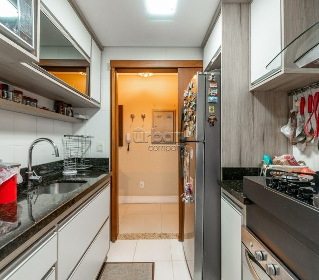 Apartamento Garden com 102m², 3 quartos, 1 suíte, 2 vagas, no bairro Jardim Botânico em Porto Alegre