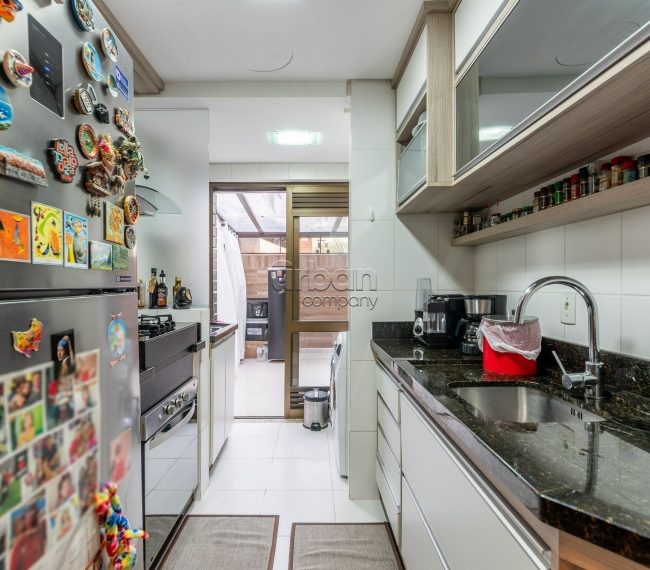 Apartamento Garden com 102m², 3 quartos, 1 suíte, 2 vagas, no bairro Jardim Botânico em Porto Alegre