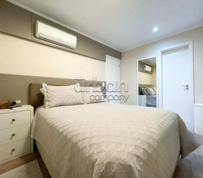 Apartamento com 86m², 3 quartos, 1 suíte, 2 vagas, no bairro Jardim Botânico em Porto Alegre