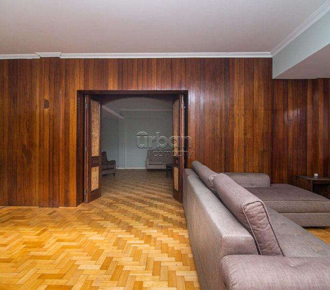 Apartamento com 205m², 3 quartos, 1 suíte, no bairro Rio Branco em Porto Alegre