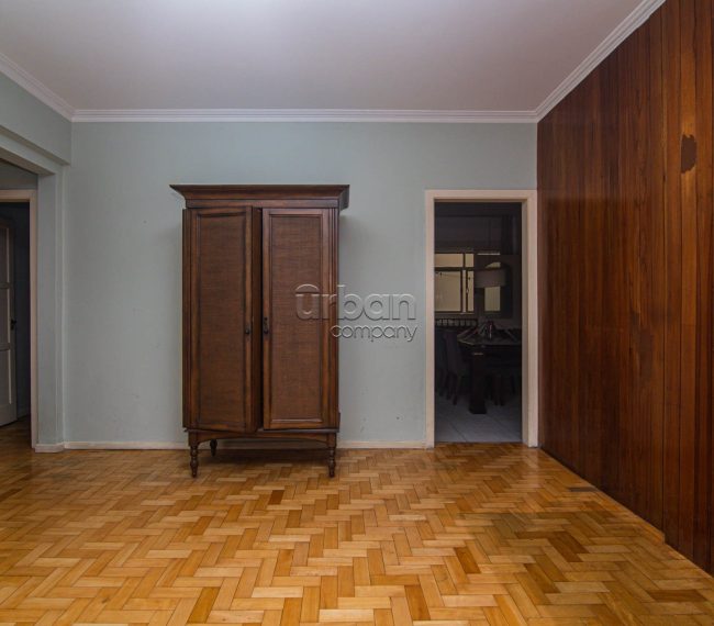 Apartamento com 205m², 3 quartos, 1 suíte, no bairro Rio Branco em Porto Alegre