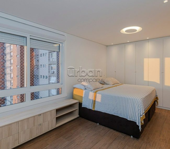 Apartamento com 171m², 3 quartos, 3 suítes, 2 vagas, no bairro Higienópolis em Porto Alegre