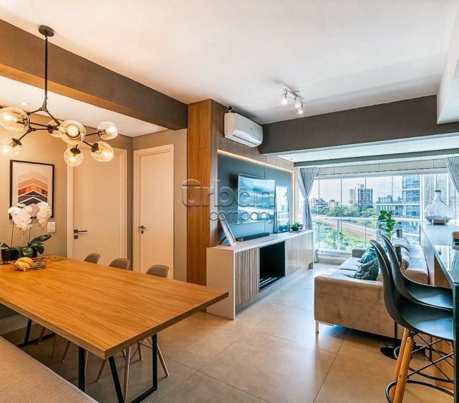 Apartamento com 77m², 2 quartos, 2 suítes, 2 vagas, no bairro Petrópolis em Porto Alegre