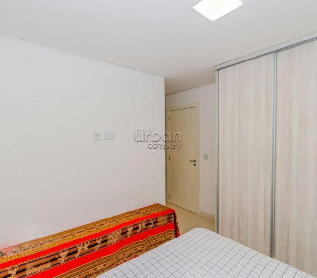 Apartamento com 65m², 2 quartos, 1 suíte, 1 vaga, no bairro Santana em Porto Alegre