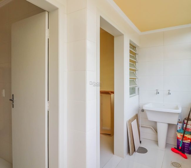 Apartamento com 81m², 2 quartos, 1 vaga, no bairro Cristo Redentor em Porto Alegre