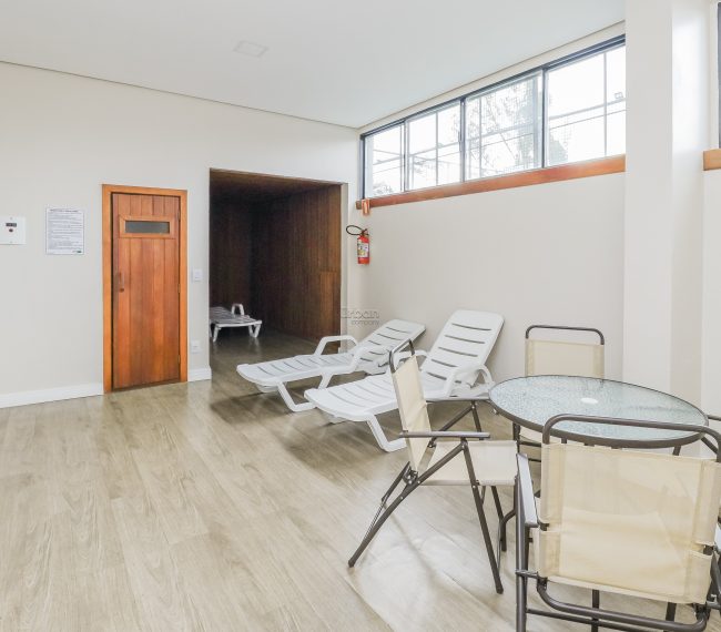 Apartamento com 80m², 2 quartos, 1 suíte, 1 vaga, no bairro Passo da Areia em Porto Alegre