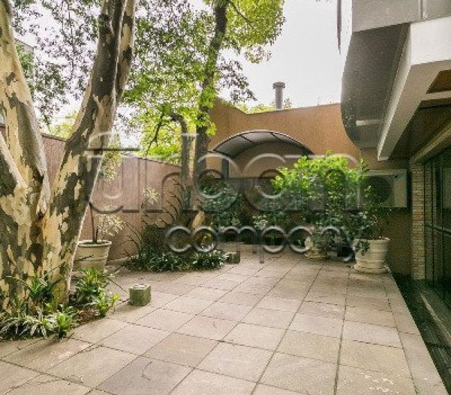 Apartamento Garden com 150m², 3 quartos, 1 suíte, 2 vagas, no bairro Petrópolis em Porto Alegre