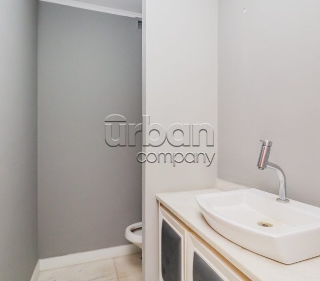 Apartamento com 258m², 3 quartos, 1 suíte, 2 vagas, no bairro Petrópolis em Porto Alegre