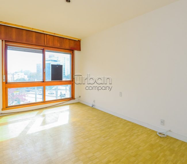 Apartamento com 258m², 3 quartos, 1 suíte, 2 vagas, no bairro Petrópolis em Porto Alegre