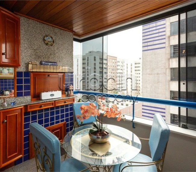 Apartamento com 71m², 2 quartos, 1 vaga, no bairro Passo da Areia em Porto Alegre