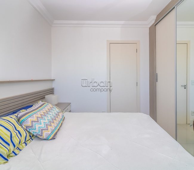 Apartamento com 51m², 1 quarto, 1 vaga, no bairro Jardim Botânico em Porto Alegre