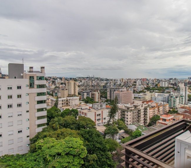 Apartamento com 73m², 2 quartos, 1 suíte, 1 vaga, no bairro Petrópolis em Porto Alegre