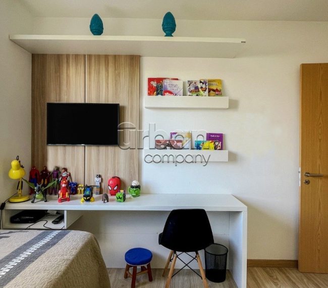 Apartamento com 105m², 3 quartos, 1 suíte, 2 vagas, no bairro Passo da Areia em Porto Alegre