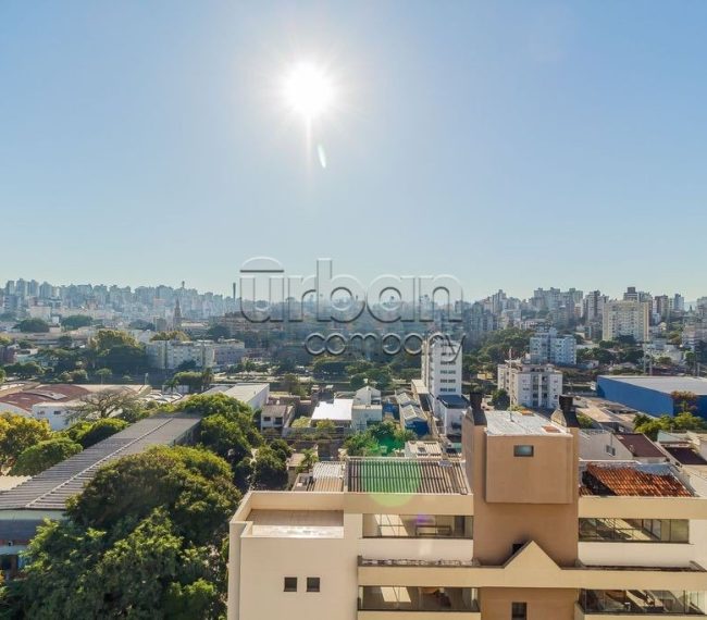 Apartamento com 64m², 2 quartos, 1 suíte, 1 vaga, no bairro Santana em Porto Alegre