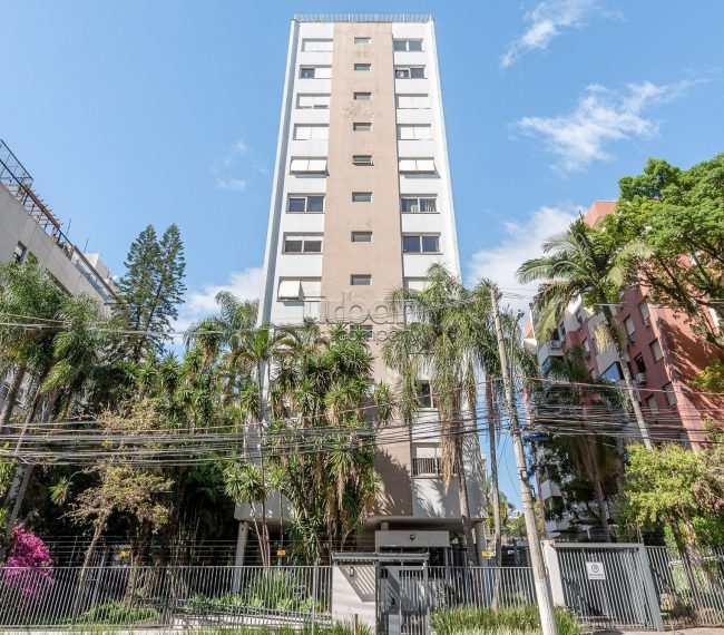 Cobertura com 287m², 3 quartos, 1 suíte, 2 vagas, no bairro Mont Serrat em Porto Alegre